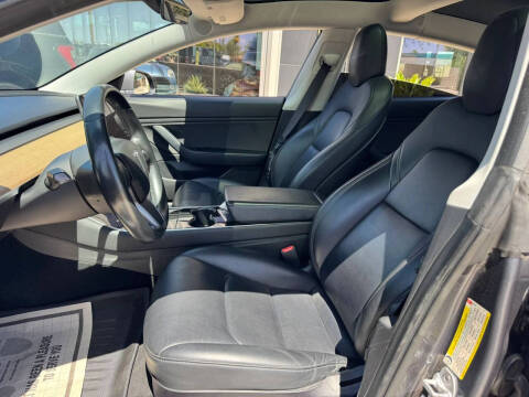 2019 Tesla Model 3 Long Range