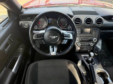 2015 Ford Mustang V6