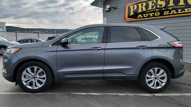 2024 Ford Edge Titanium