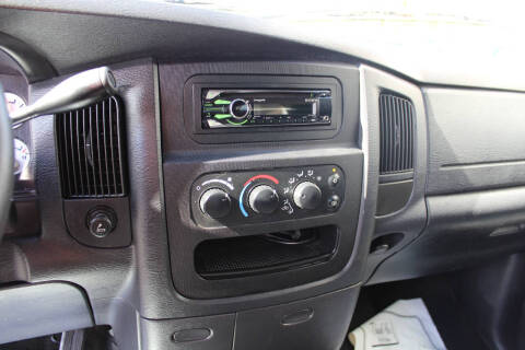 2004 Dodge Ram 1500 SLT