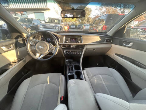 2016 Kia Optima LX Turbo