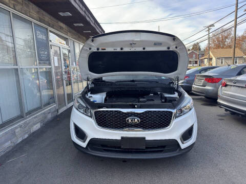 2016 Kia Sorento LX