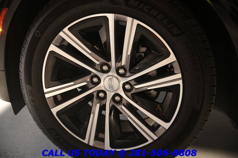 2024 Cadillac LYRIQ Tech