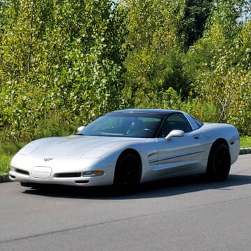 2000 Chevrolet Corvette for sale at R & R AUTO SALES in Poughkeepsie NY