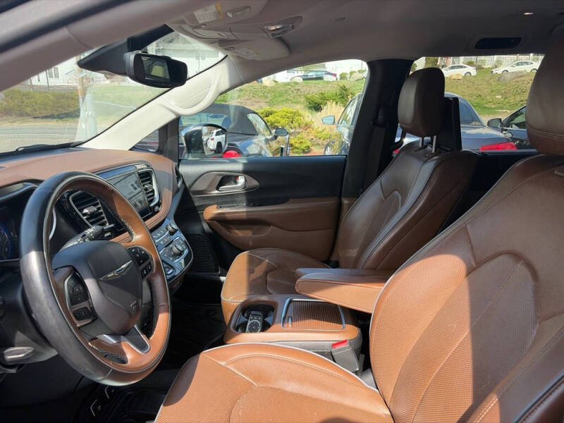 2017 Chrysler Pacifica Limited