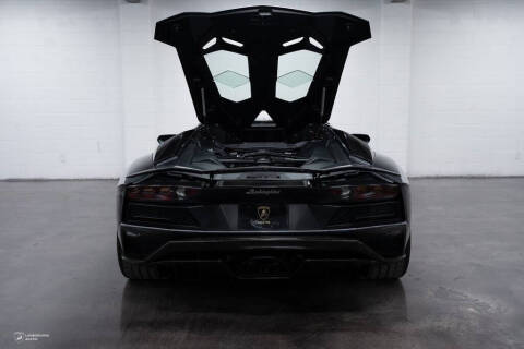 2019 Lamborghini Aventador LP 740-4 S