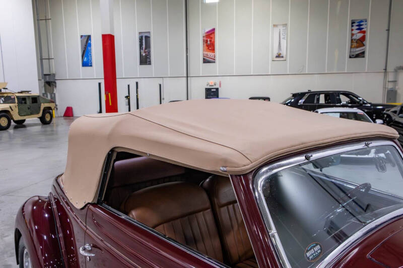 1936 Ford Cabriolet