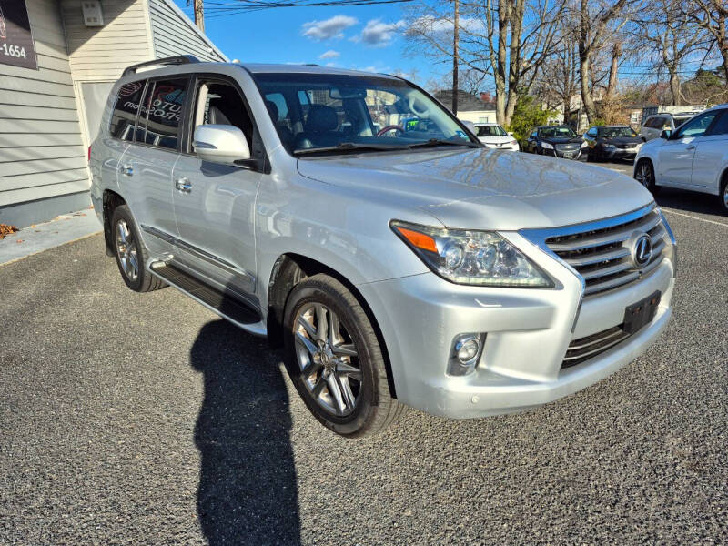 2014 Lexus LX 570