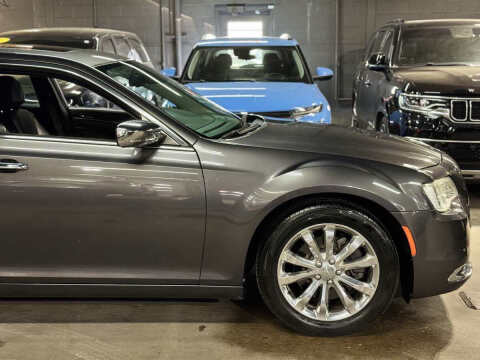 2016 Chrysler 300 C