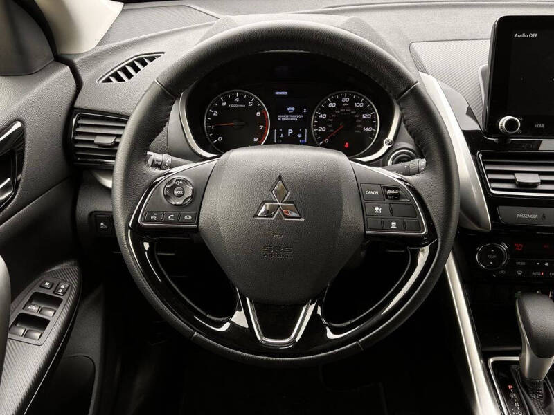 2025 Mitsubishi Eclipse Cross SE