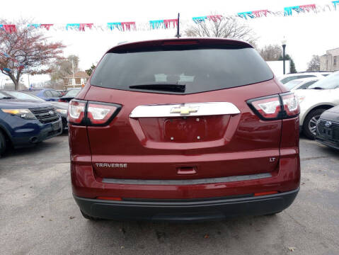 2017 Chevrolet Traverse LT