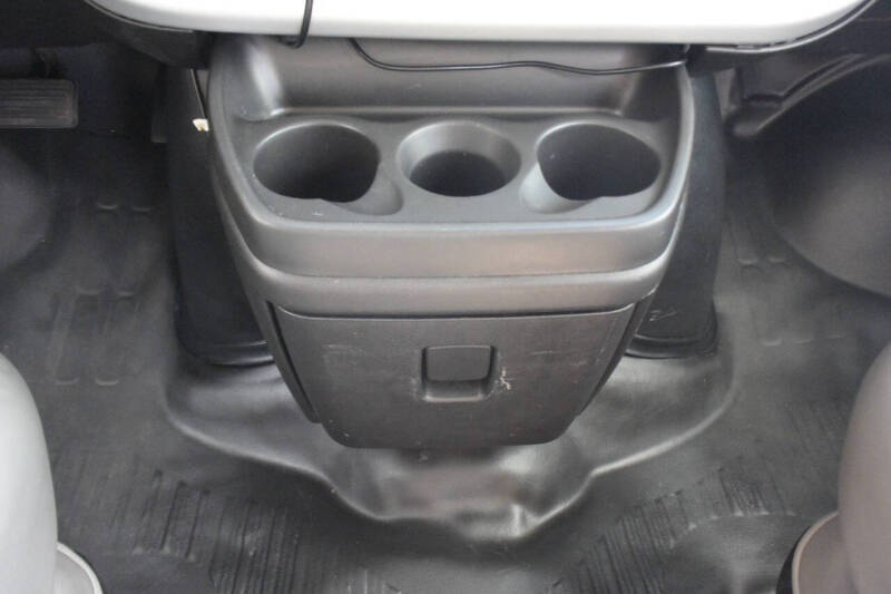 2022 Chevrolet Express 2500