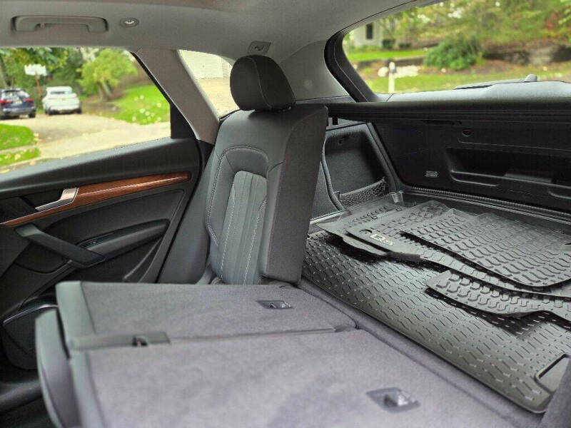 2021 Audi Q5 quattro Premium 45 TFSI