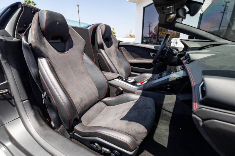 2017 Lamborghini Huracan LP 580-2 Spyder