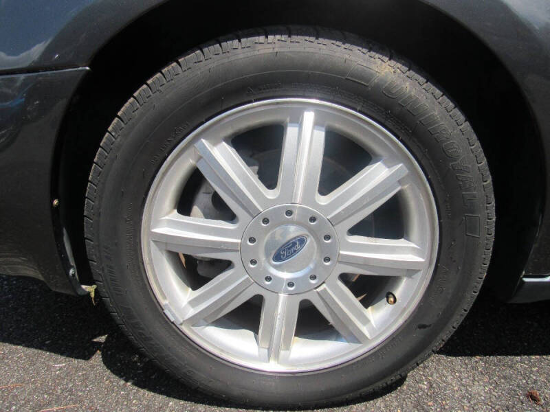 2005 Ford Five Hundred Limited