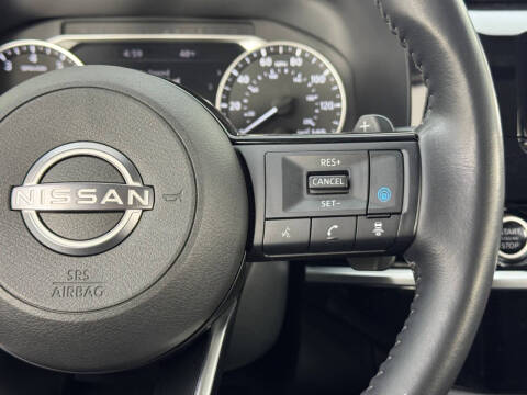 2022 Nissan Pathfinder SL