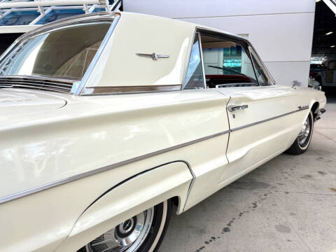 1964 Ford Thunderbird