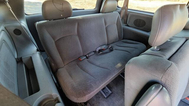 2005 Dodge Grand Caravan SE