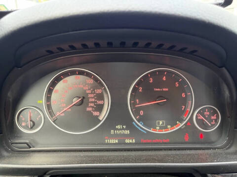 2016 BMW 5 Series 528i