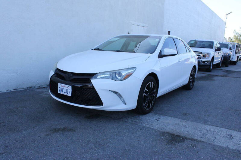 2017 Toyota Camry SE