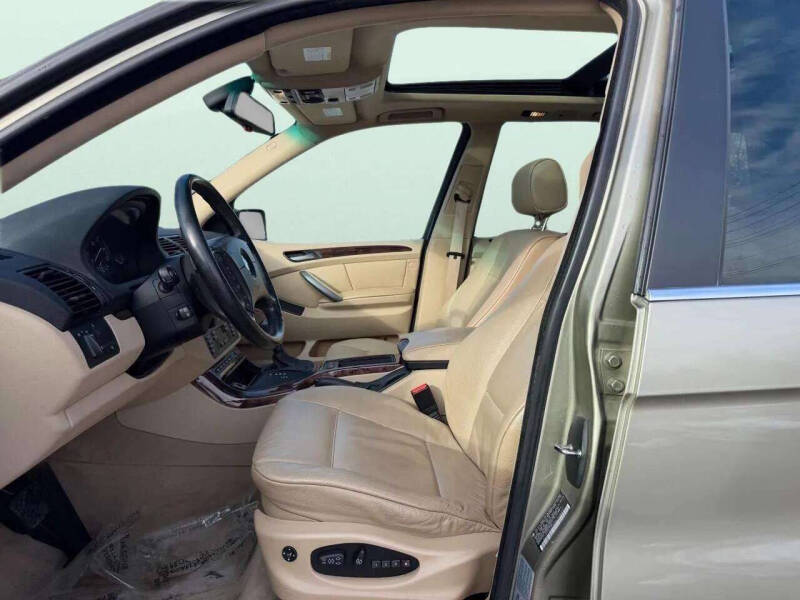 2006 BMW X5 4.4i