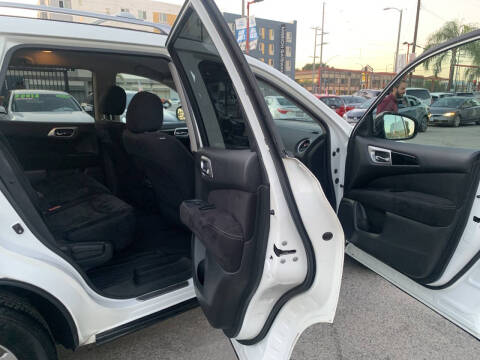 2014 Nissan Pathfinder SV