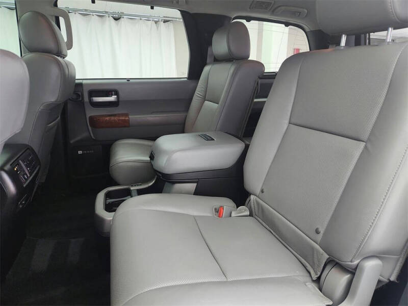 2018 Toyota Sequoia Platinum