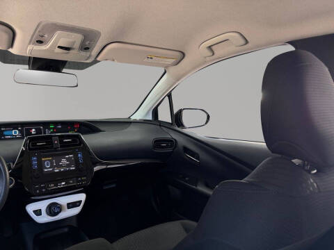 2018 Toyota Prius Two