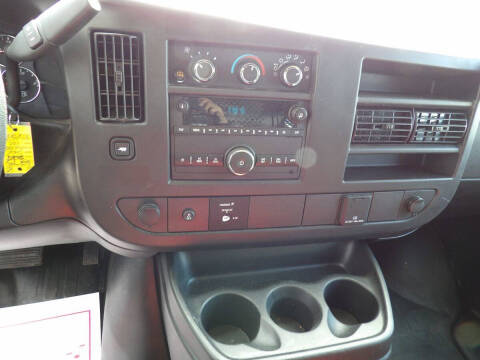2024 Chevrolet Express 2500