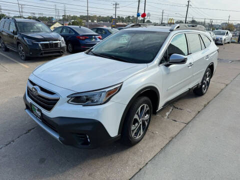 2022 Subaru Outback Touring