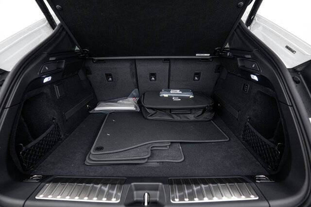 2026 Porsche Macan 4 Electric
