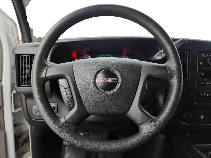 2020 GMC Savana 2500