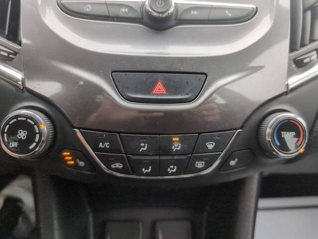 2018 Chevrolet Cruze LT Auto