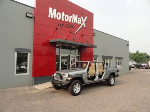 2020 Jeep Gladiator for sale at MotorMax of GR in Grandville MI
