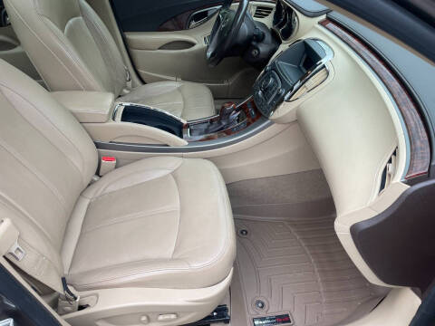 2012 Buick LaCrosse Premium 1