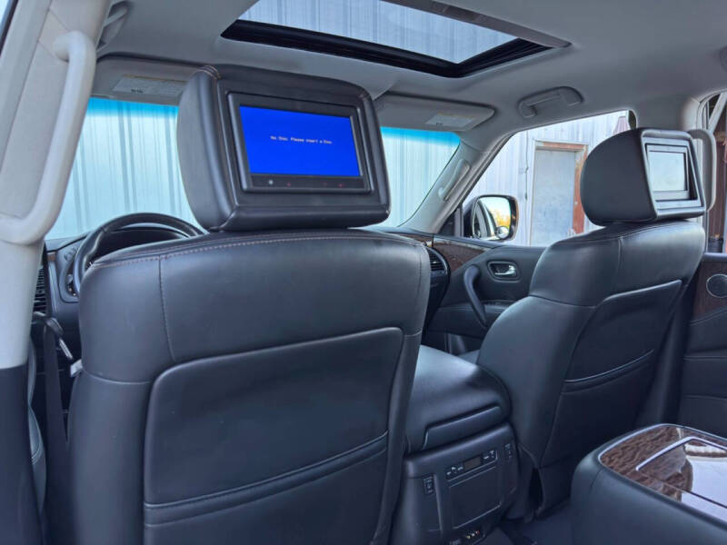 2017 Nissan Armada Platinum