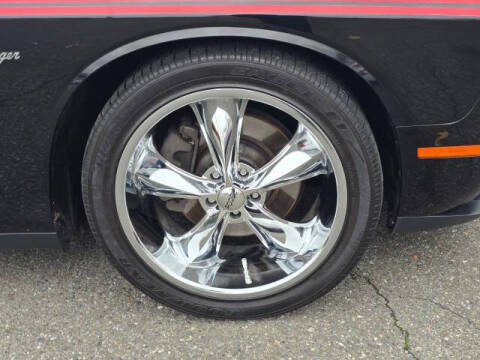 2015 Dodge Challenger R/T Plus