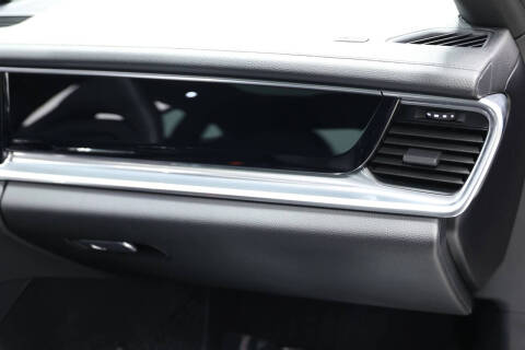 2020 Porsche Panamera