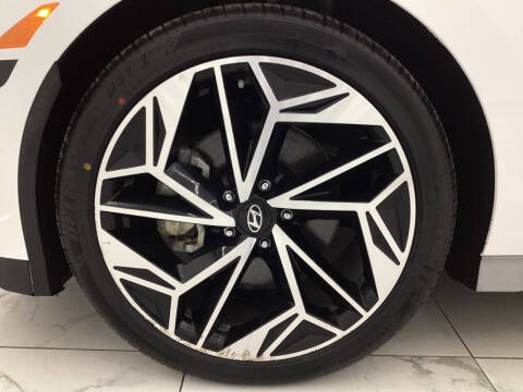 2023 Hyundai IONIQ 6 SEL