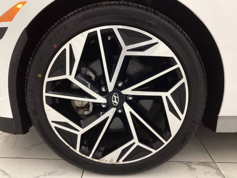 2023 Hyundai IONIQ 6 SEL