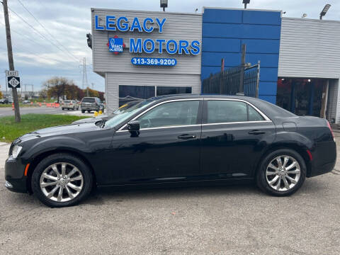 2018 Chrysler 300 Touring