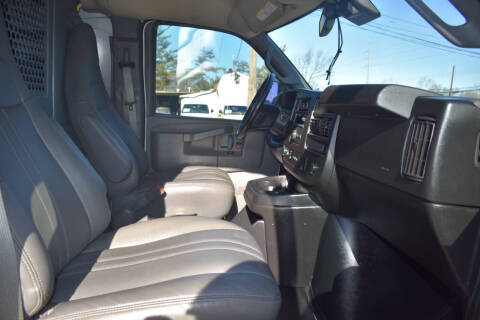 2021 Chevrolet Express 2500