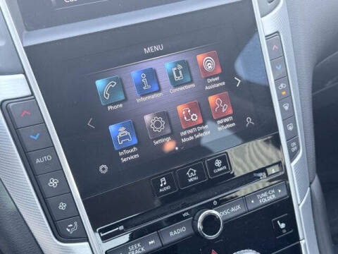 2023 Infiniti Q50 Luxe