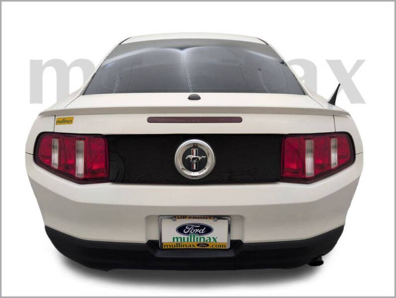 2010 Ford Mustang V6 Premium