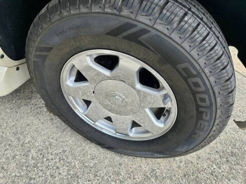 2004 Cadillac Escalade