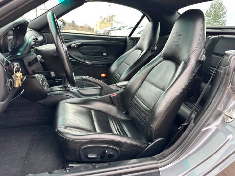 2001 Porsche 911 Carrera 4