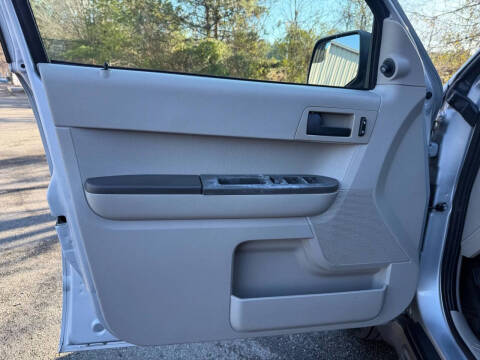 2011 Ford Escape XLS