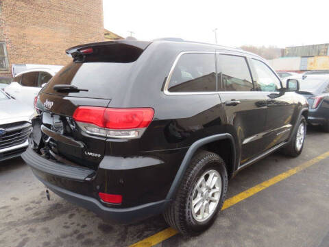 2019 Jeep Grand Cherokee Laredo E