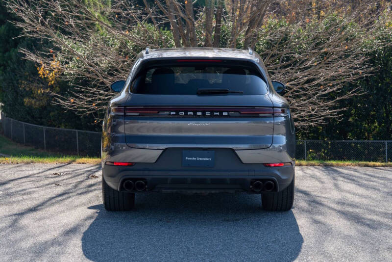 2025 Porsche Cayenne