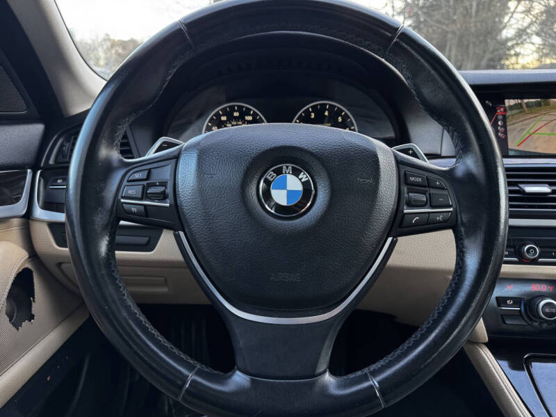 2016 BMW 5 Series 528i